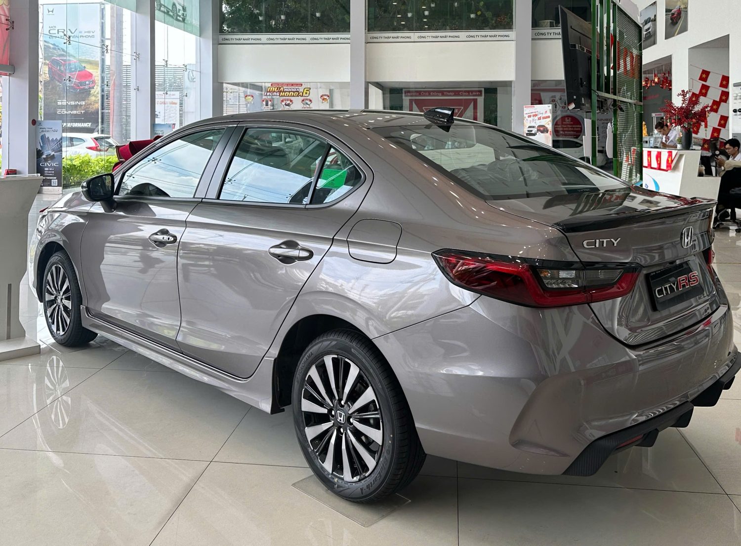 Honda City Tháng 5/2026 – Sự Lựa Chọn Hoàn Hảo Trong Phân Khúc Sedan Hạng B 15 Honda City Tháng 5/2026 – Sự Lựa Chọn Hoàn Hảo Trong Phân Khúc Sedan Hạng B